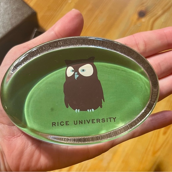 Rice University Owl paperweight - Picture 2 of 5